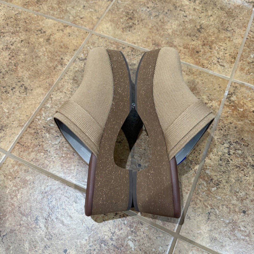 Rothys The Classic Clog Tan Platform Buckle Knit Shoes Womens Sz 9.5 NWOB Staple - Picture 8 of 9